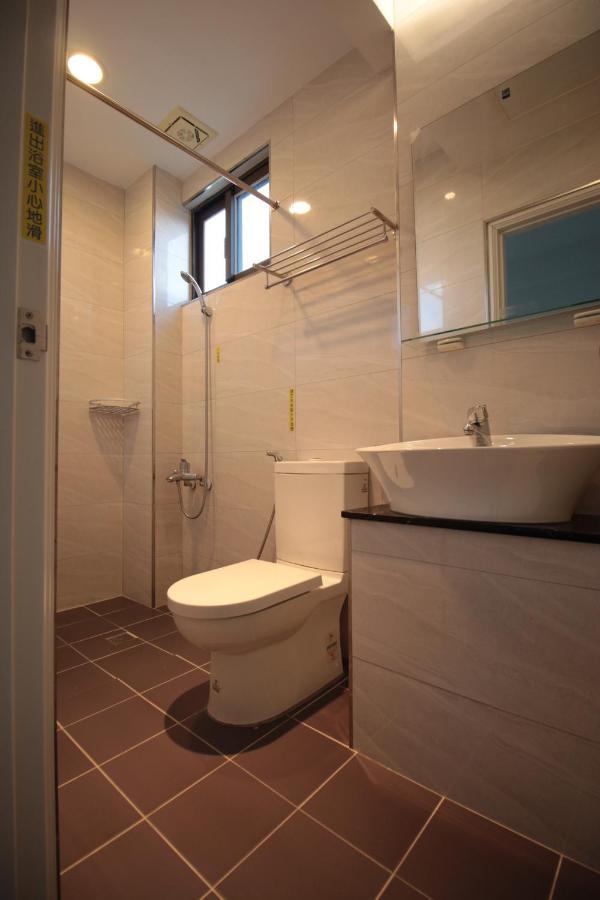 Golden Station Homestay T'ai-tung Exterior foto