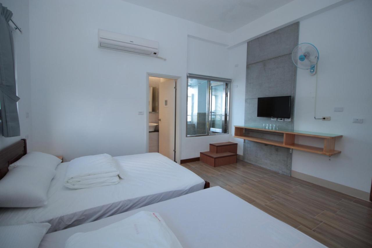 Golden Station Homestay T'ai-tung Exterior foto