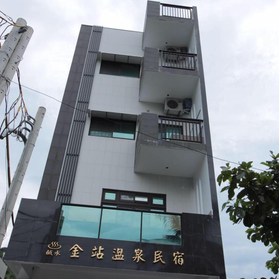 Golden Station Homestay T'ai-tung Exterior foto