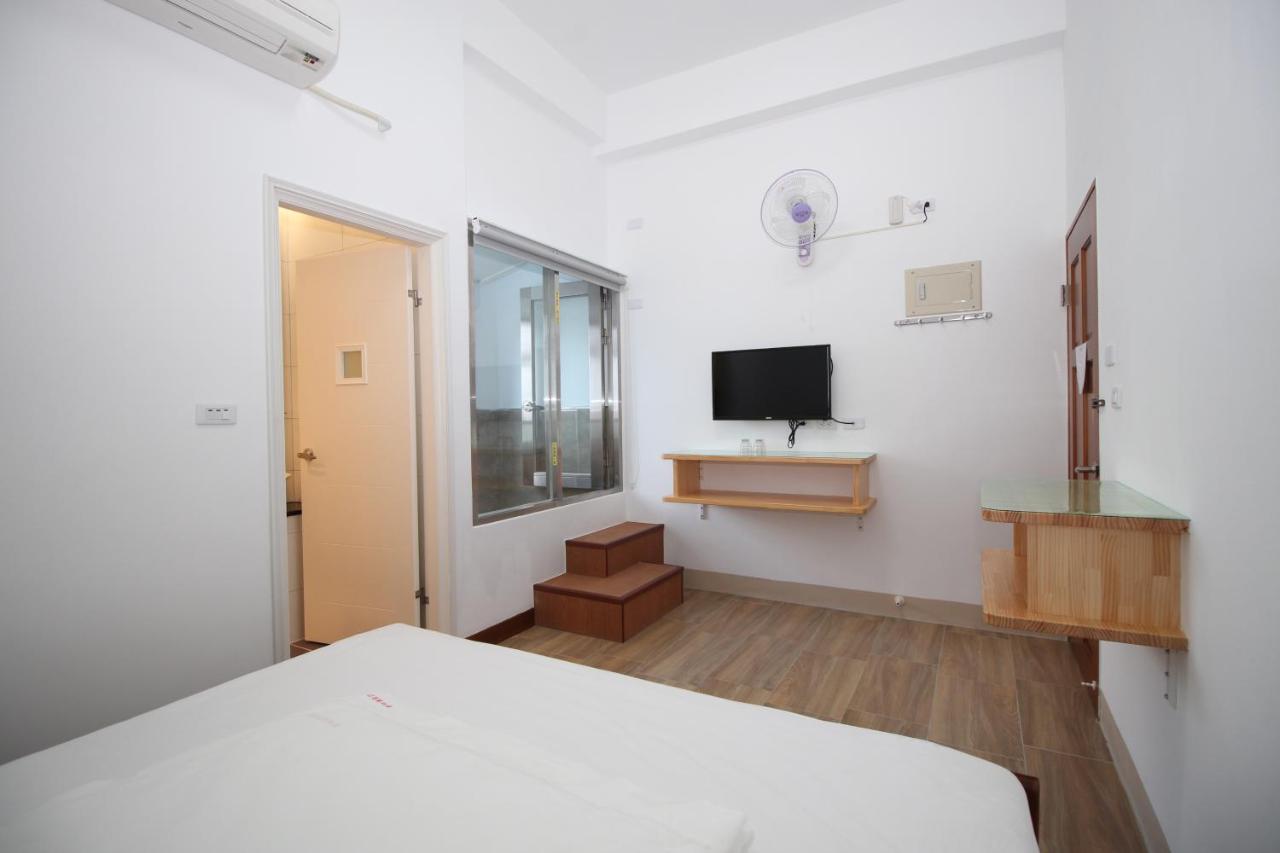 Golden Station Homestay T'ai-tung Exterior foto